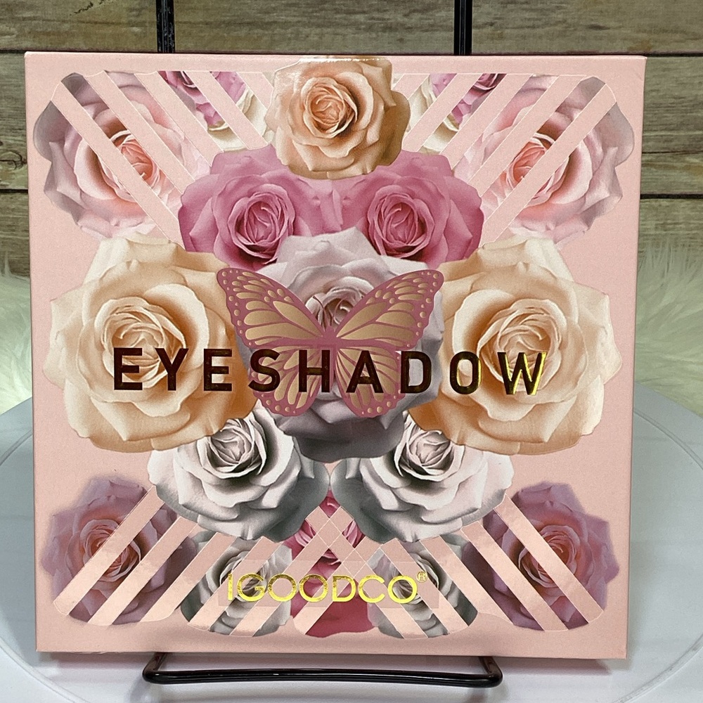 IGOODCO Floral Butterfly Eyeshadow Palette - Pink & Cream